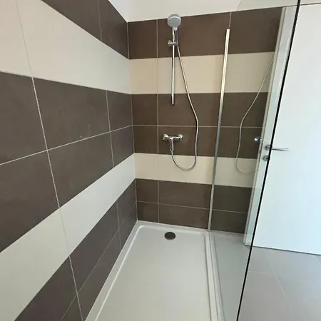 Daire Bel T2 Proche Centre-ville Et Port